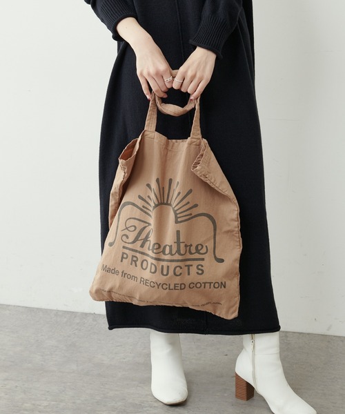 THEATRE PRODUCTS（シアタープロダクツ）の「【THEATRE PRODUCTS】RECYCLE COTTON GARMENT DYE TOTE（トートバッグ・レディース・ベージュ/グリーン/イエロー/ライトグレー/キャメル/ブルー・FREE）」の3枚目の写真
