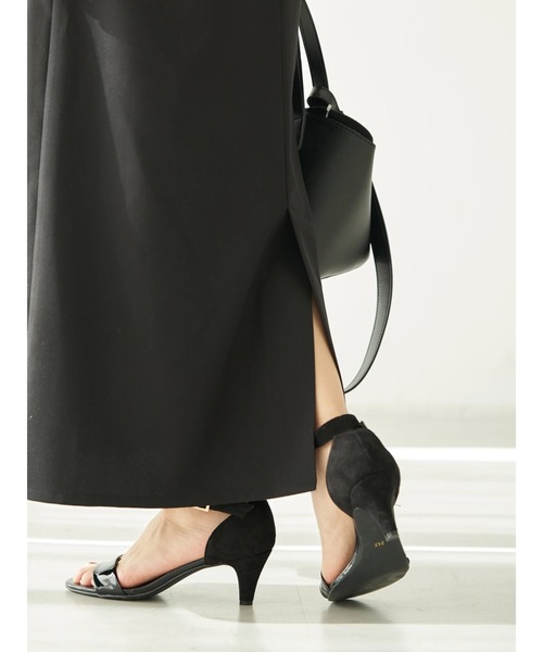 earth music&ecology（アースミュージックアンドエコロジー）の「Ｉラインジャンパースカート*（ジャンパースカート・レディース・ブラック/グレイッシュベージュ・FREE）」の17枚目の写真