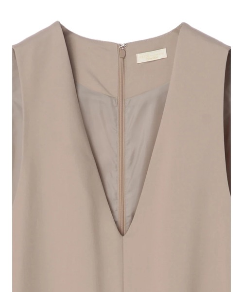 earth music&ecology（アースミュージックアンドエコロジー）の「Ｉラインジャンパースカート*（ジャンパースカート・レディース・ブラック/グレイッシュベージュ・FREE）」の9枚目の写真