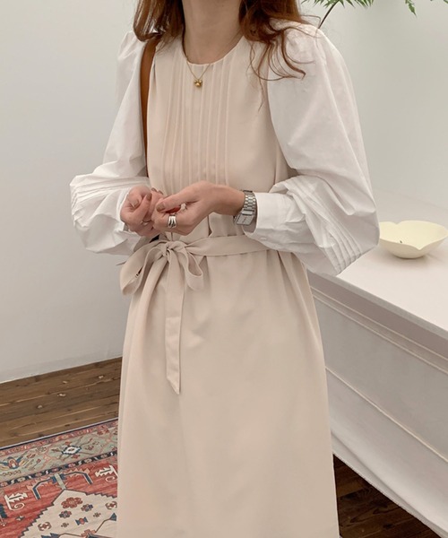 Jewelobe(ジュエローブ)の「異素材ドッキング重ね着風ワンピース(ワンピース・レディース・ブラック/アイボリー・FREE)」の8枚目の写真
