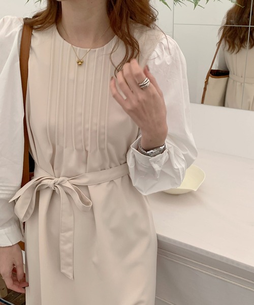 Jewelobe(ジュエローブ)の「異素材ドッキング重ね着風ワンピース(ワンピース・レディース・ブラック/アイボリー・FREE)」の9枚目の写真