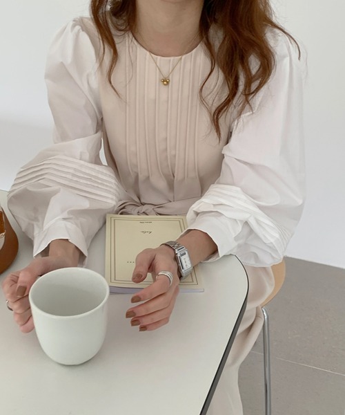 Jewelobe(ジュエローブ)の「異素材ドッキング重ね着風ワンピース(ワンピース・レディース・ブラック/アイボリー・FREE)」の10枚目の写真