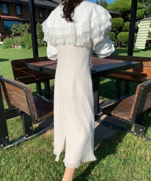 Jasmine Grandiflorum(ジャスミングランディフローラム)の「【Jasmine】トレンドビッグ襟×ジャンスカセットアップ(ワンピース・レディース・ブラック/ベージュ・FREE)」の6枚目の写真