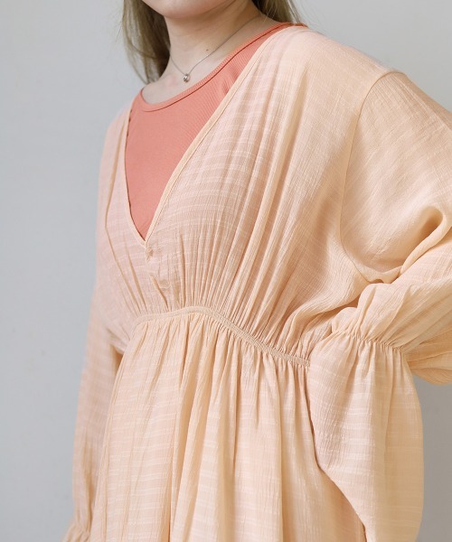 Bab（バブ）の「インナー付きレイヤードエアリーワンピース（ワンピース・レディース・アイボリー/ラベンダー/ピンクベージュ・M）」の17枚目の写真