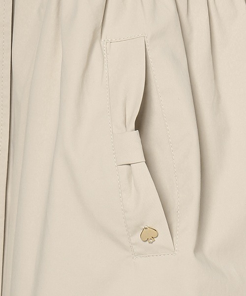 kate spade new york kids（ケイトスペードニューヨーク）の「ガールズ トレンチコート（トレンチコート・キッズ・ベージュ・140cm/160cm/150cm）」の10枚目の写真