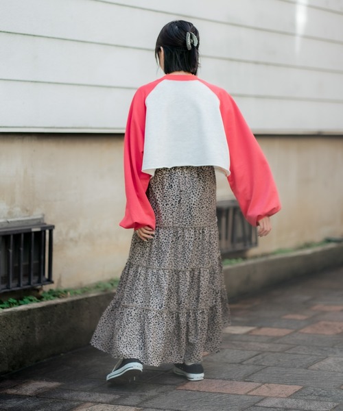 DuKKah（デュカ）の「Dukkah/【低身長向け】ラグランショートスウェット（スウェット・レディース・レッド/スミクロ/サックスブルー・X-SMALL）」の22枚目の写真