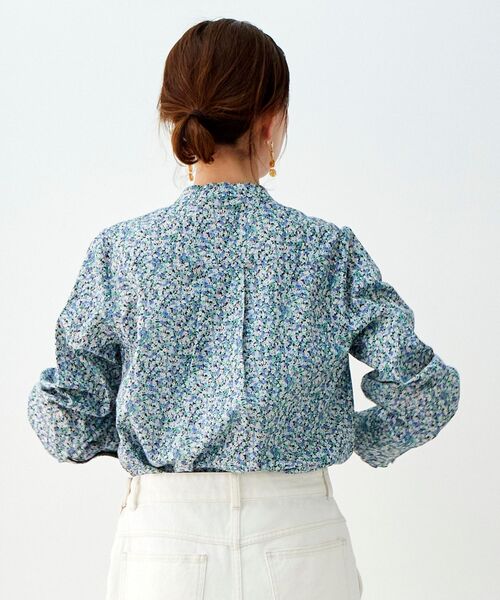 le.coeur blanc（ルクールブラン）の「リバティ フリルブラウス（シャツ/ブラウス・レディース・ブルー系その他2/イエロー系その他・38）」の11枚目の写真