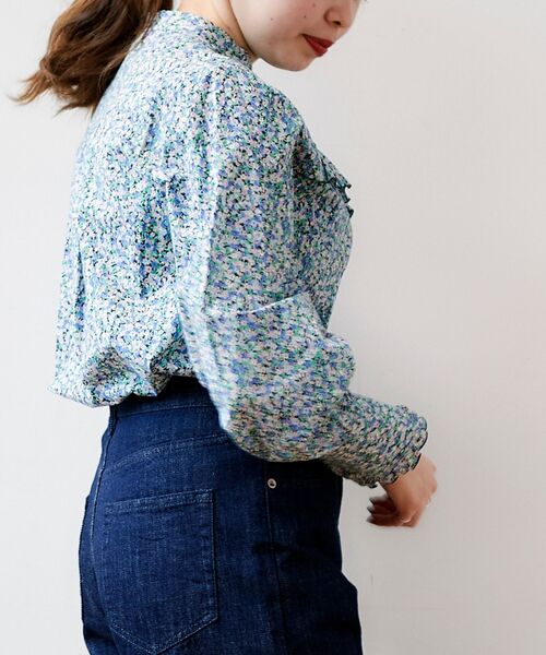 le.coeur blanc（ルクールブラン）の「リバティ フリルブラウス（シャツ/ブラウス・レディース・ブルー系その他2/イエロー系その他・38）」の17枚目の写真