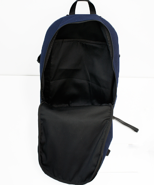 CIAOPANIC（チャオパニック）の「【Ciaopanic】NYLON 2Pocket DAYPACK（バックパック/リュック・メンズ・ブラック/オリーブ/ネイビー・FREE）」の4枚目の写真