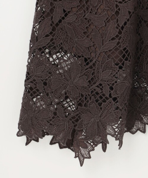 GRACE CLASS（グレースクラス）の「ニットコンビレースワンピース（ワンピース・レディース・ダークブラウン/キナリ・36）」の12枚目の写真