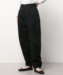 tapered pants