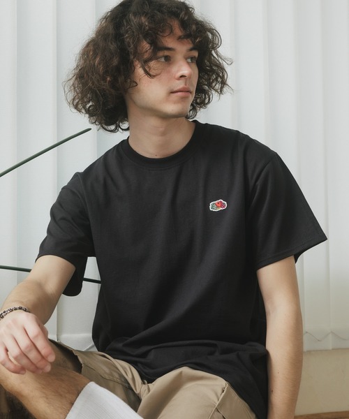 FRUIT OF THE LOOM（フルーツオブザルーム）の「FRUIT OF THE LOOM×ROOPTOKYO/フルーツオブザルーム×ループトウキョウ ワンポイントワッペンS/S Tee Tシャツ 2026年春夏（Tシャツ/カットソー・メンズ・ホワイト/ブラック/ブラック系1/ホワイト系1/ホワイト×パープル/ブラック×グリーン・S/M/L/XL）」の19枚目の写真