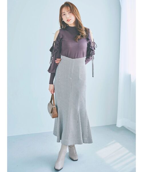 dazzlin（ダズリン）の「ステッチラインマーメイドスカート（スカート・レディース・ブラウン/インディゴブルー/その他1/ベージュ/ブルー・SMALL/MEDIUM）」の16枚目の写真