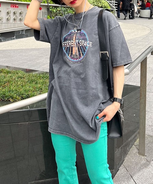 【未使用】Bibiy. DORA PEPURAMU TEE グレイ　カットソー 新品タグ付き】Bibiy. DORA PEPURAMU TEE - メルカリ