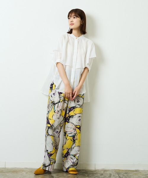 HERENCIA（ヘレンチア）の「ケープ風シアーブラウス（シャツ/ブラウス・レディース・グリーン/イエロー/ホワイト・MEDIUM）」の7枚目の写真