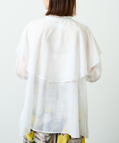 HERENCIA（ヘレンチア）の「ケープ風シアーブラウス（シャツ/ブラウス・レディース・グリーン/イエロー/ホワイト・MEDIUM）」の13枚目の写真