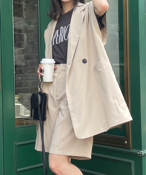 COLONY 2139（コロニートゥーワンスリーナイン）の「メッセージロゴTシャツ / SUPERIOR（Tシャツ/カットソー・レディース・ホワイト/ブラック/ベージュ・FREE）」の19枚目の写真