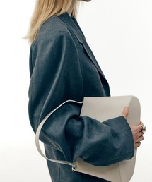 LOW CLASSIC | SHOULDER BAG(ハンドバッグ)