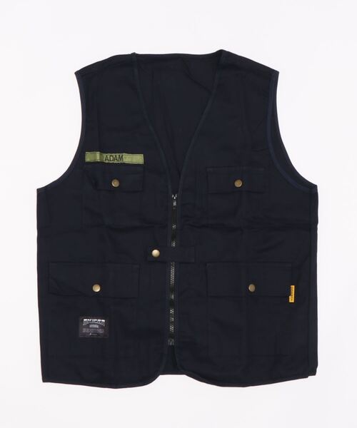Monocoro toppi(モノコロトッピ)の「メンズライク ワイド フィッシングベスト(ベスト・レディース・ネイビー/ベージュ・L/2L/3L/M)」の5枚目の写真