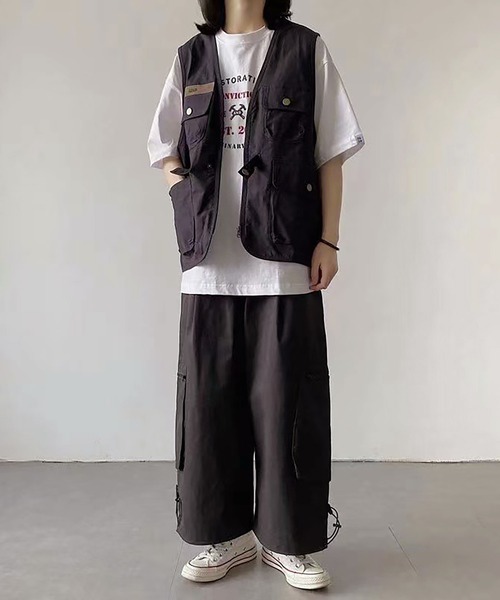 Monocoro toppi(モノコロトッピ)の「メンズライク ワイド フィッシングベスト(ベスト・レディース・ネイビー/ベージュ・L/2L/3L/M)」の8枚目の写真