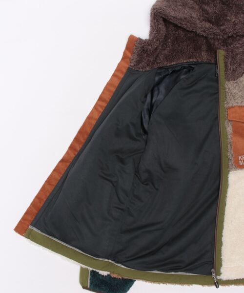 KRIFF MAYER Lady's Collection(クリフメイヤーレディースコレクション)の「シャギーボアフードJK(その他アウター・レディース・モカ/ネイビー/ベージュ/カラフル/カーキ/ナチュラル/グレー・MEDIUM/LARGE)」の10枚目の写真