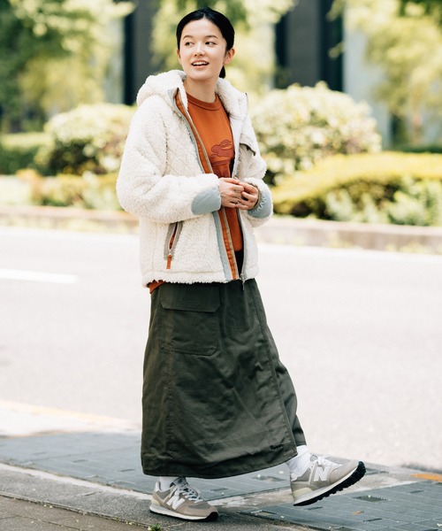 KRIFF MAYER Lady's Collection(クリフメイヤーレディースコレクション)の「シャギーボアフードJK(その他アウター・レディース・モカ/ネイビー/ベージュ/カラフル/カーキ/ナチュラル/グレー・MEDIUM/LARGE)」の18枚目の写真