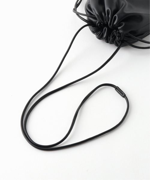 IENA(イエナ)の「【ESLOW/エスロー】 DRAWSTRING バッグ(ショルダーバッグ・レディース・ブラック/カーキ/グレー系その他・FREE)」の9枚目の写真