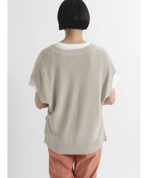 Lugnoncure（ルノンキュール）の「Vネックニットベスト（ベスト・レディース・ブラック/イエロー/ベージュ・ﾌﾘ-）」の10枚目の写真