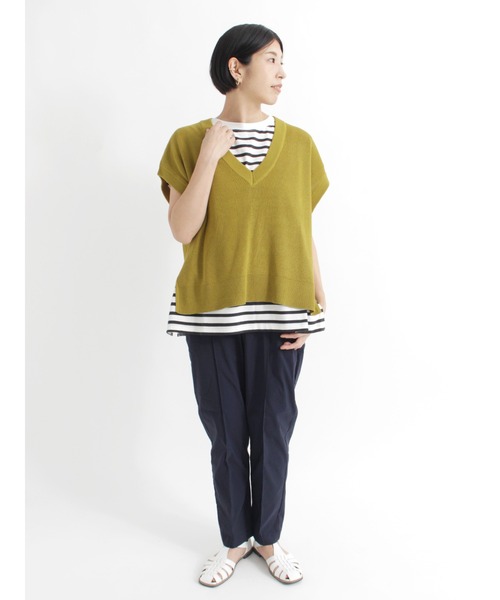 Lugnoncure（ルノンキュール）の「Vネックニットベスト（ベスト・レディース・ブラック/イエロー/ベージュ・ﾌﾘ-）」の7枚目の写真