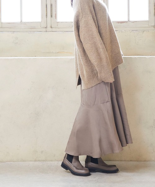 menue(メヌエ)の「トラックソールサイドゴアモカブーツ(ブーツ・レディース・ブラック/アイボリー/グレイッシュベージュ・S/M/L)」の18枚目の写真