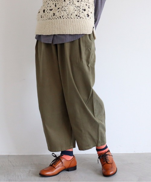 aimer le mieux（エメルミュー）の「aimer 綿テンセル ゆったりパンツ（その他パンツ・レディース・チャコールグレー/カーキ/アイボリー・FREE）」の13枚目の写真