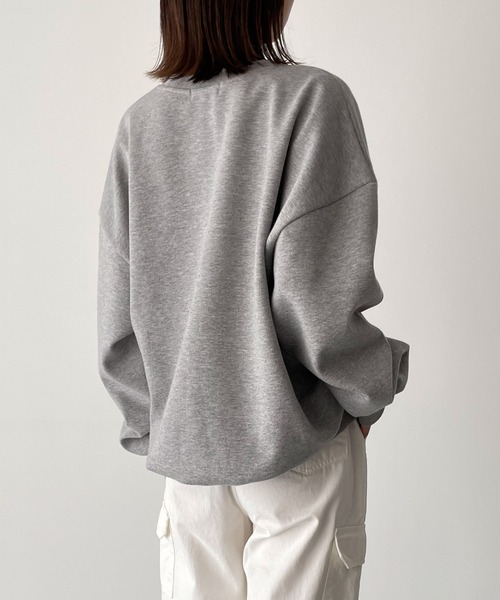 CANAL JEAN(キャナルジーン)の「El mar(エルマール) "SAVOR"刺繍クルーネックトレーナー(スウェット・レディース・ブラック/グレー/アイボリー・ONE SIZE)」の8枚目の写真