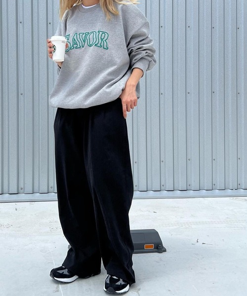 CANAL JEAN(キャナルジーン)の「El mar(エルマール) "SAVOR"刺繍クルーネックトレーナー(スウェット・レディース・ブラック/グレー/アイボリー・ONE SIZE)」の11枚目の写真