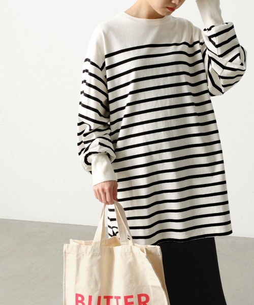 forksy.（フォルクシー）の「【forksy.】パネルボーダーボリューム袖ビックサイズプルオーバー（Tシャツ/カットソー・レディース・ホワイト×レッド/ホワイト×ブルー/ホワイト×ブラック/ホワイト×ピンク/ブラック×ホワイト・FREE）」の6枚目の写真