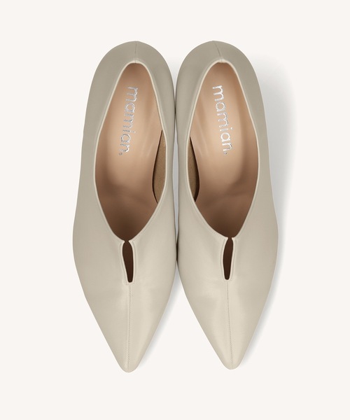 MAMIAN（マミアン）の「フロントスリット ブーティー (7.0cmヒール)（ブーツ・レディース・ブラック/ブラウン/アイボリー/レンガ/モカ・22.5cm/23.5cm/24.5cm/23.0cm/24.0cm/22.0cm）」の7枚目の写真