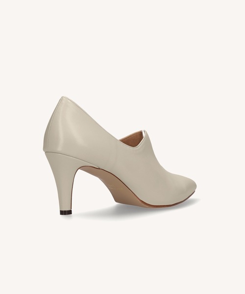 MAMIAN（マミアン）の「フロントスリット ブーティー (7.0cmヒール)（ブーツ・レディース・ブラック/ブラウン/アイボリー/レンガ/モカ・22.5cm/23.5cm/24.5cm/23.0cm/24.0cm/22.0cm）」の9枚目の写真