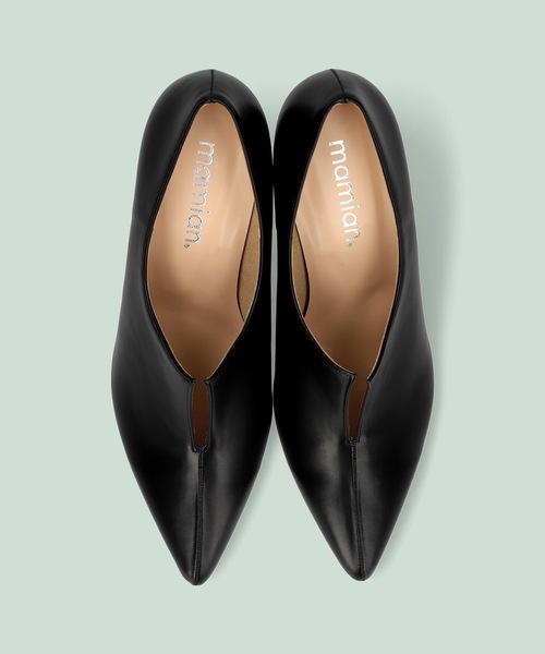 MAMIAN（マミアン）の「フロントスリット ブーティー (7.0cmヒール)（ブーツ・レディース・ブラック/ブラウン/アイボリー/レンガ/モカ・22.5cm/23.5cm/24.5cm/23.0cm/24.0cm/22.0cm）」の12枚目の写真