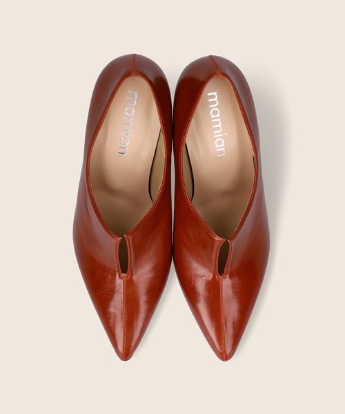 MAMIAN（マミアン）の「フロントスリット ブーティー (7.0cmヒール)（ブーツ・レディース・ブラック/ブラウン/アイボリー/レンガ/モカ・22.5cm/23.5cm/24.5cm/23.0cm/24.0cm/22.0cm）」の22枚目の写真