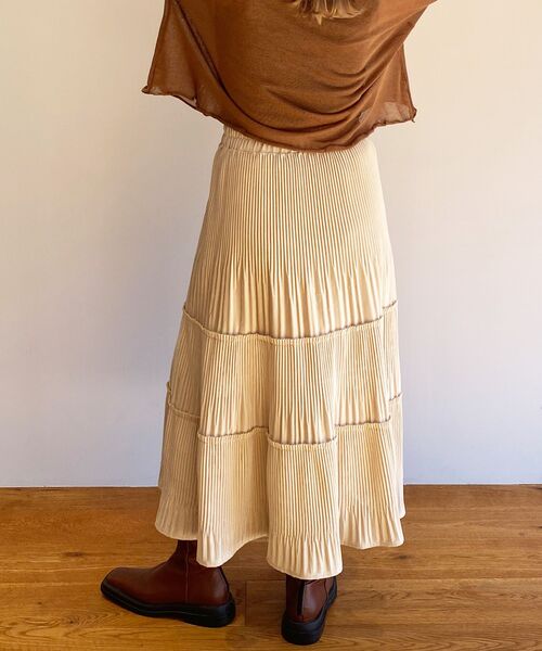 ur,Melty（ユアメルティー）の「プリーツティアードスカート（スカート・レディース・ブラック・FREE）」の12枚目の写真