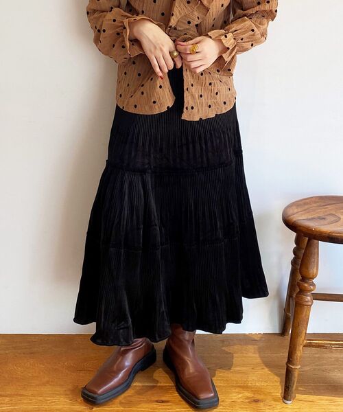 ur,Melty（ユアメルティー）の「プリーツティアードスカート（スカート・レディース・ブラック・FREE）」の5枚目の写真