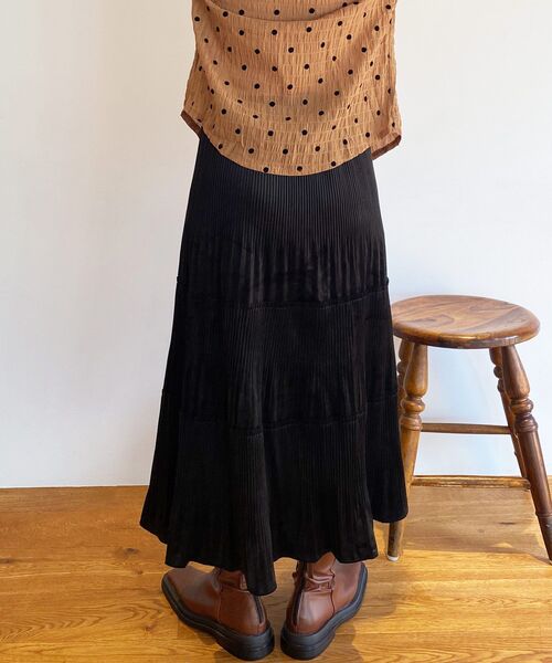 ur,Melty（ユアメルティー）の「プリーツティアードスカート（スカート・レディース・ブラック・FREE）」の3枚目の写真
