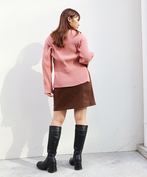 Brownie(ブラウニー)の「Brownie スエードポンチハイウエストミニスカート(スカート・レディース・ブラック/ブラウン/ライトベージュ・FREE)」の12枚目の写真
