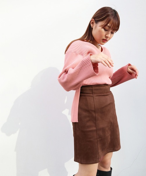 Brownie(ブラウニー)の「Brownie スエードポンチハイウエストミニスカート(スカート・レディース・ブラック/ブラウン/ライトベージュ・FREE)」の10枚目の写真