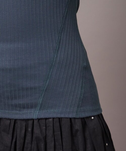 DRESSTERIOR（ドレステリア）の「◆【otonaMUSE5月号掲載】スクエアリブタンク（タンクトップ・レディース・ホワイト/ブラック/ブルー・34/36/38）」の4枚目の写真