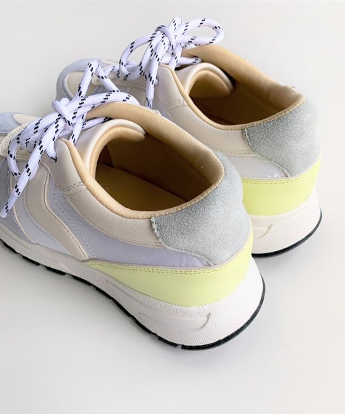 Casselini(キャセリーニ)の「ローカットスニーカー(スニーカー・レディース・グリーン系その他/アイボリー・MEDIUM/LARGE)」の6枚目の写真