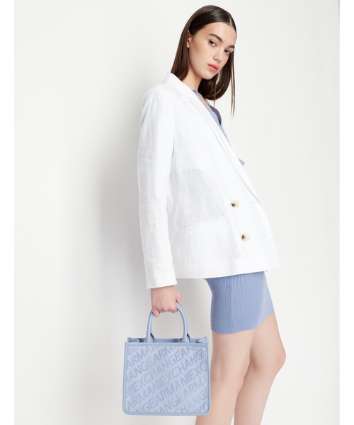 ARMANI EXCHANGE（アルマーニエクスチェンジ）の「【A|X アルマーニ エクスチェンジ】オールオーバーロゴ　ボックスミニハンドバッグ（ハンドバッグ・レディース・ブラック/ベージュ/サックスブルー・FREE）」の7枚目の写真
