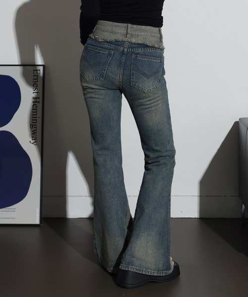 FOLLOWIN(フォロウィン)の「リメイクライクウォッシングブーツカットデニムパンツ(デニムパンツ・レディース・ブルー・X-LARGE/SMALL/MEDIUM/LARGE)」の13枚目の写真