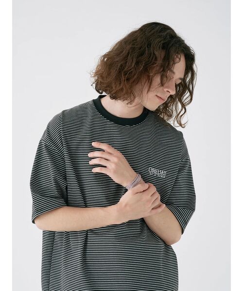 CRAFT STANDARD BOUTIQUE(クラフトスタンダードブティック)の「リサイクル20/2ボーダー天竺ロゴ刺繍S/STEE(Tシャツ/カットソー・メンズ・オリーブ/ブラック/オフホワイト・M/L/XL)」の13枚目の写真