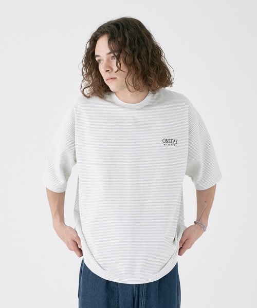 CRAFT STANDARD BOUTIQUE(クラフトスタンダードブティック)の「リサイクル20/2ボーダー天竺ロゴ刺繍S/STEE(Tシャツ/カットソー・メンズ・オリーブ/ブラック/オフホワイト・M/L/XL)」の1枚目の写真