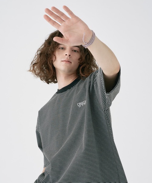 CRAFT STANDARD BOUTIQUE(クラフトスタンダードブティック)の「リサイクル20/2ボーダー天竺ロゴ刺繍S/STEE(Tシャツ/カットソー・メンズ・オリーブ/ブラック/オフホワイト・M/L/XL)」の2枚目の写真